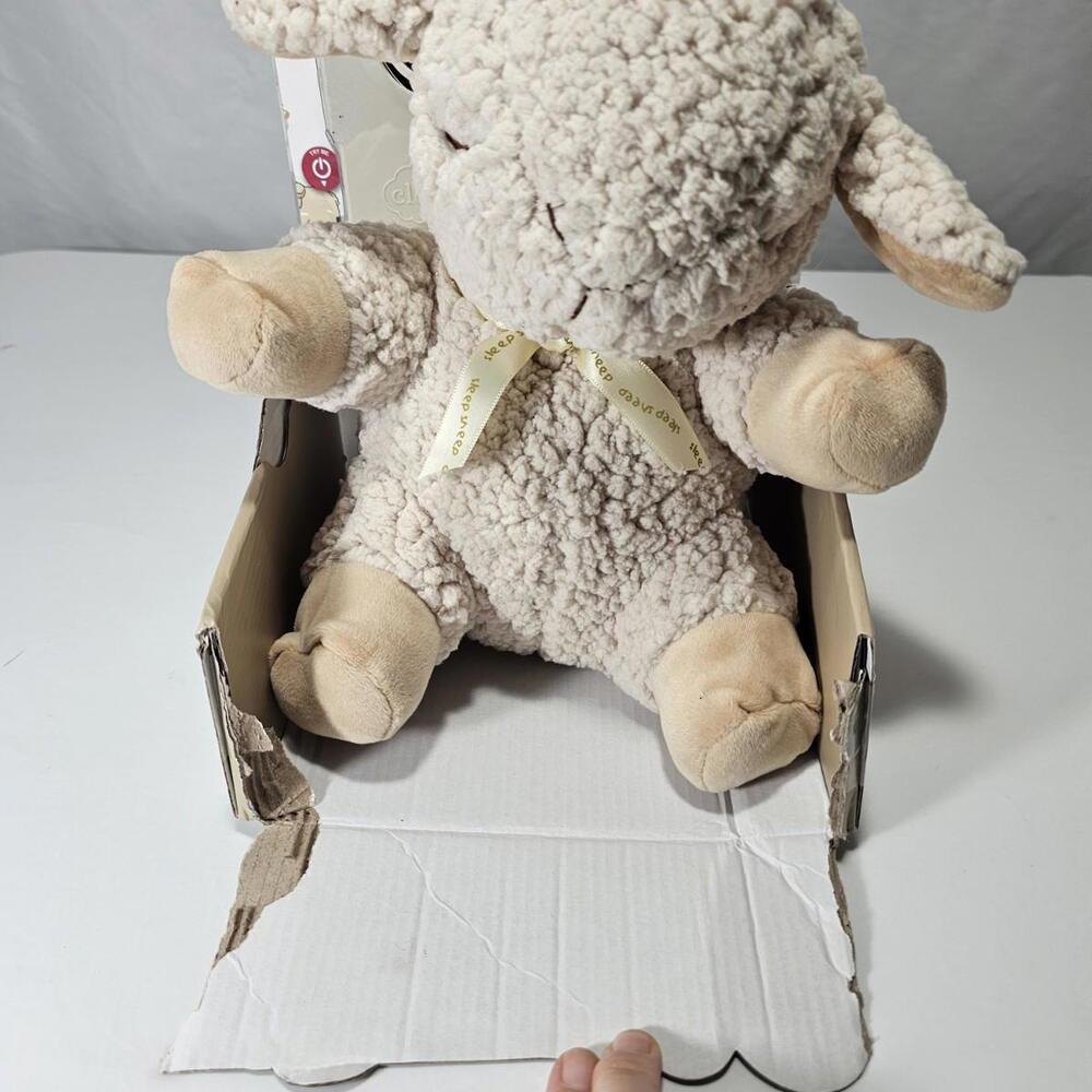 Cloud b Sleep Sheep On The Go White Noise Sound Machine New in Box Damaged Box - Picture 2 of 8